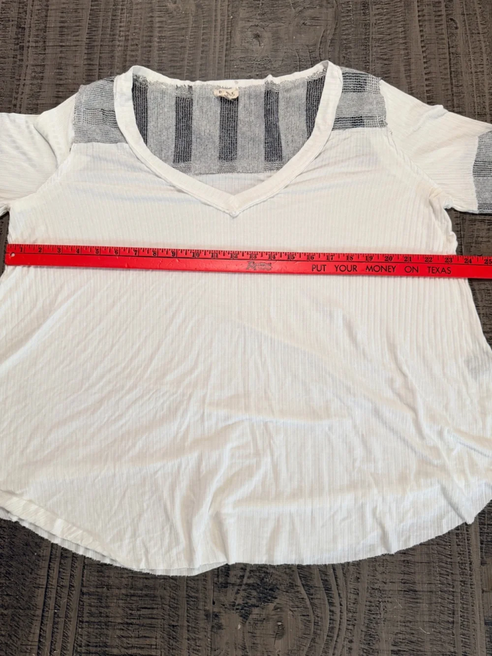 POL White V-Neck Short 3/4 Sleeve Tee with Gray Striped Accents - Picture 6 of 10